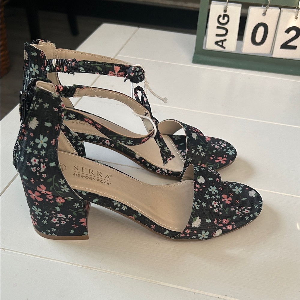 Serra Black and Pink Floral Heels